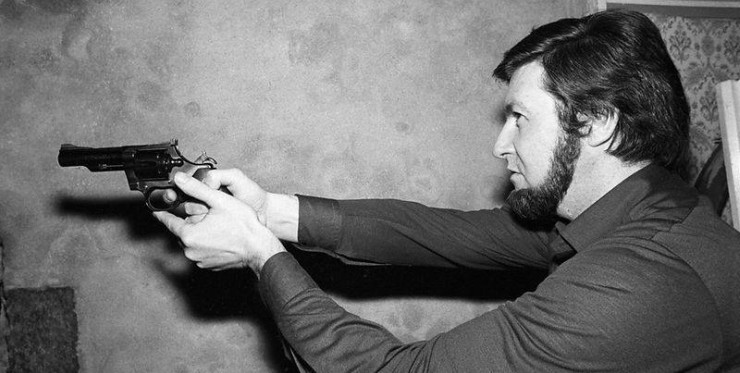 Jacques Mesrine - Gun